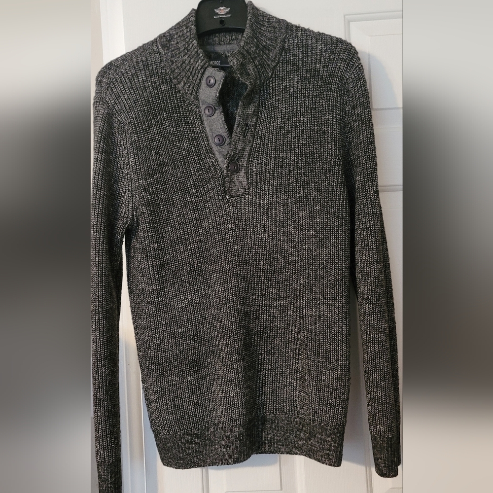 Commerce, men's knit sweater